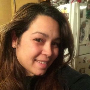 Meet your Posher, Gloria